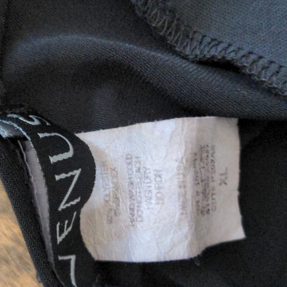 ⭐ 3/$12 ⭐ Venus Black Cocktail Halter Dress - Picture 5 of 5